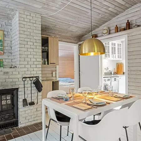 Vakantiehuis Afke - 660m From The Sea By Interhome Hornbæk